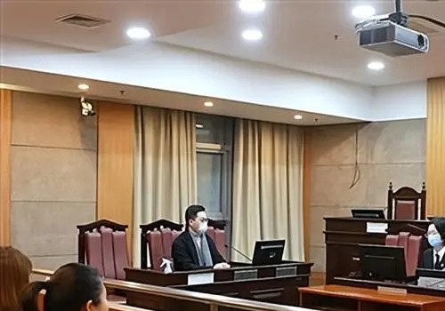 武汉市出轨调查：离婚财产法院判决怎么收费